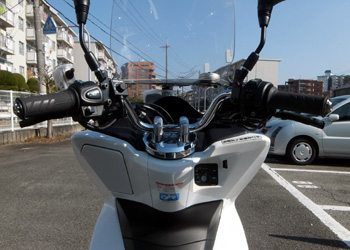 PCX125 JF56 ハリケーンバーハンドル取り付け